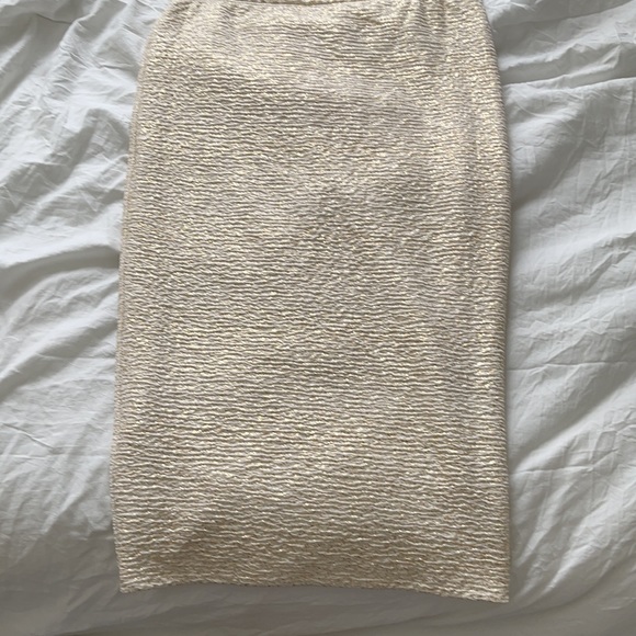 Skirt - Picture 4 of 4